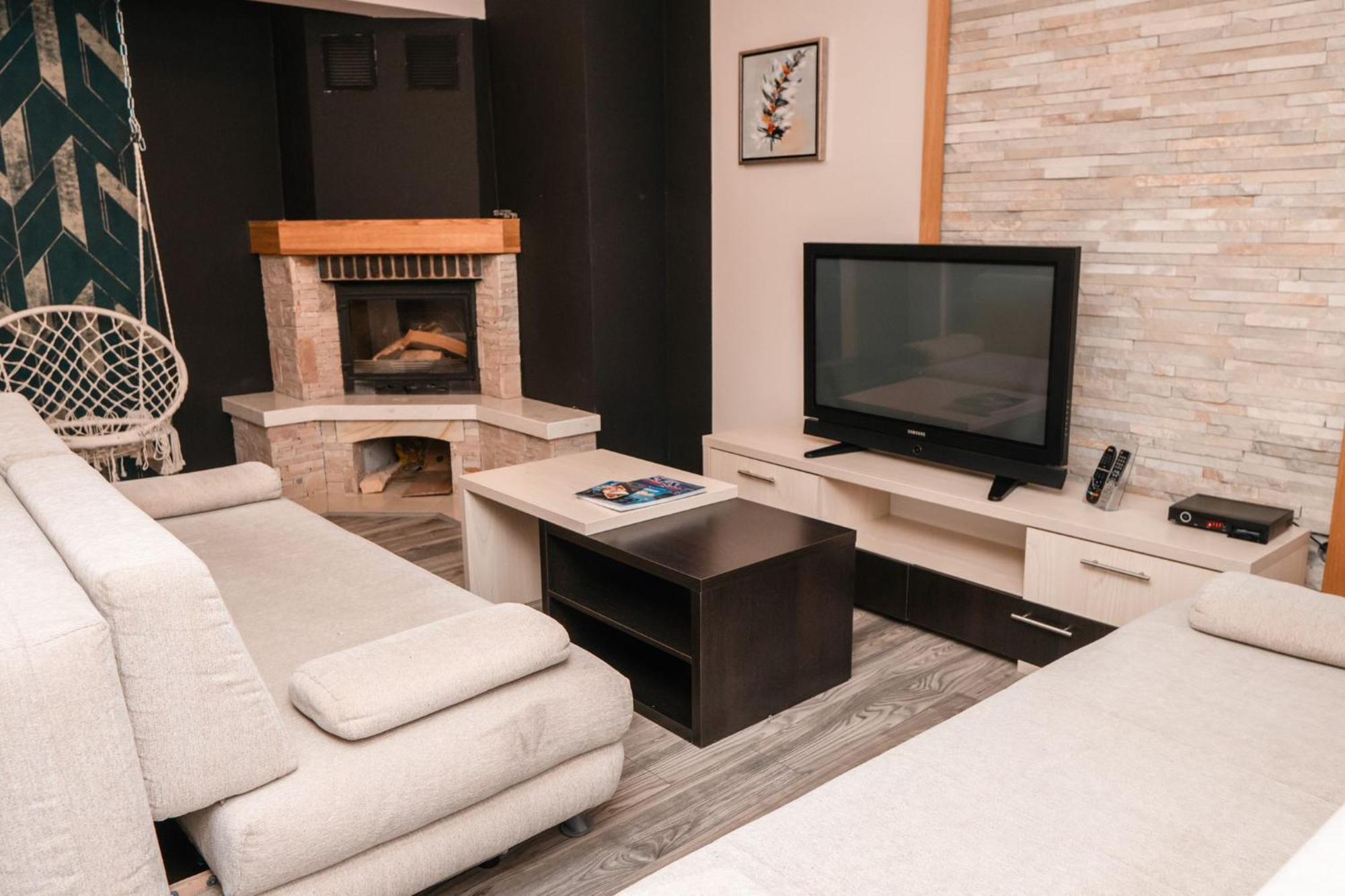 Apartments And Rooms Max-Well Jahorina Zewnętrze zdjęcie