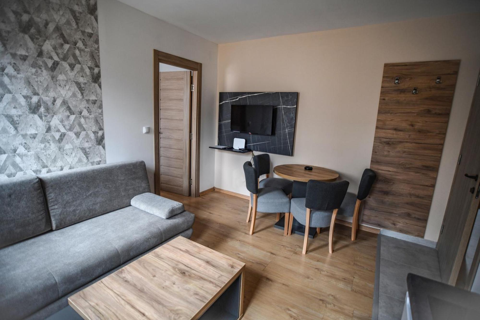 Apartments And Rooms Max-Well Jahorina Zewnętrze zdjęcie