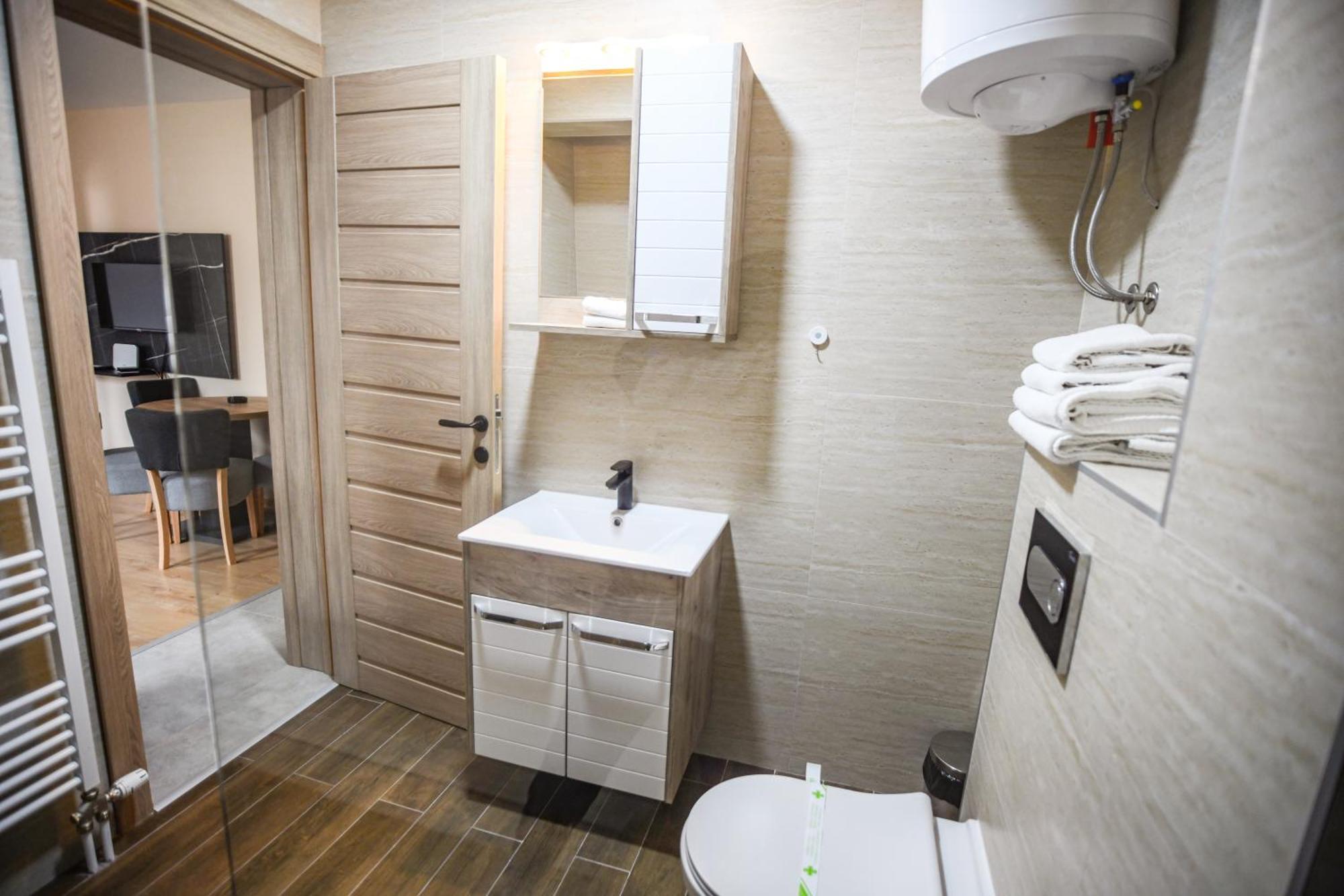 Apartments And Rooms Max-Well Jahorina Zewnętrze zdjęcie