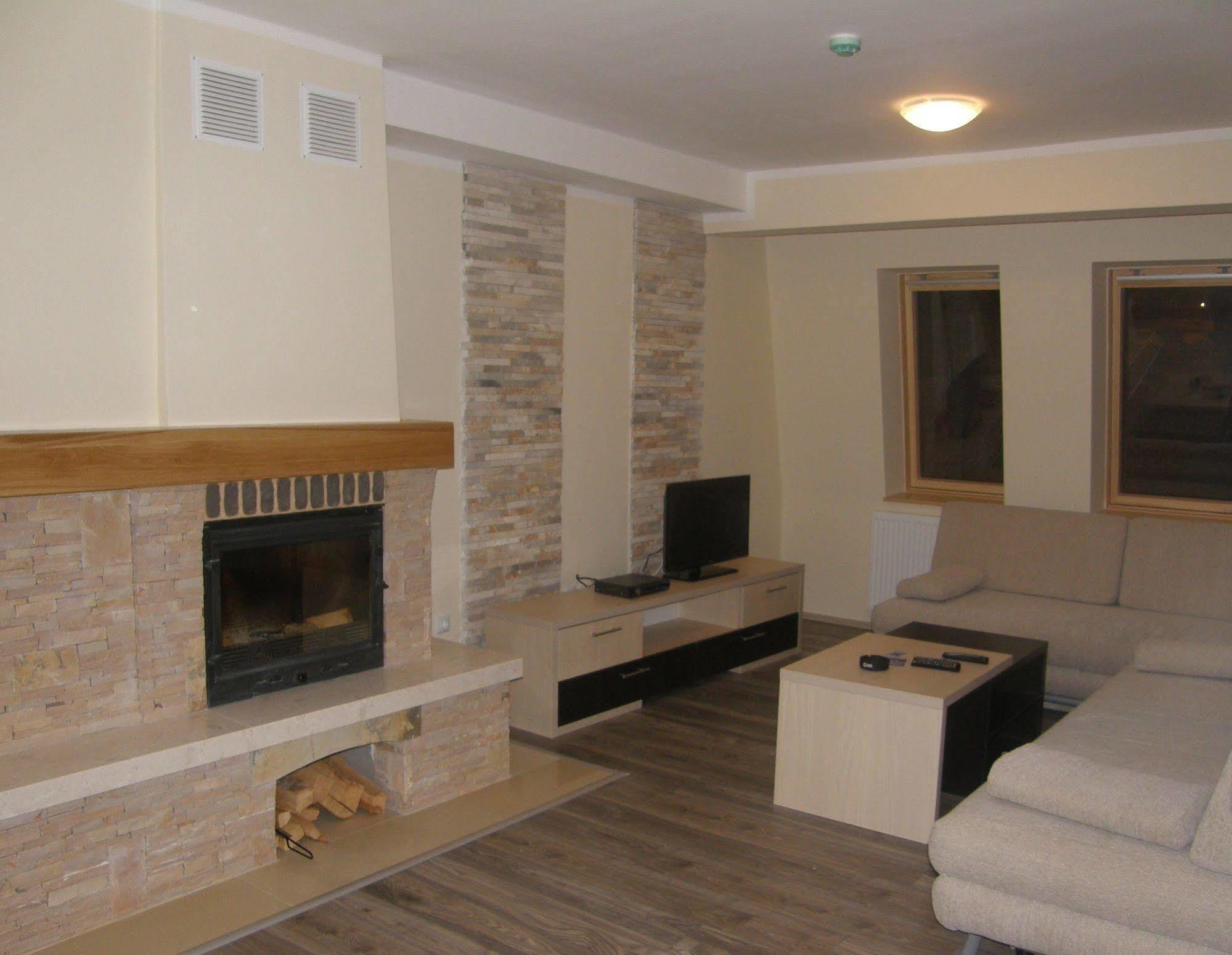 Apartments And Rooms Max-Well Jahorina Zewnętrze zdjęcie