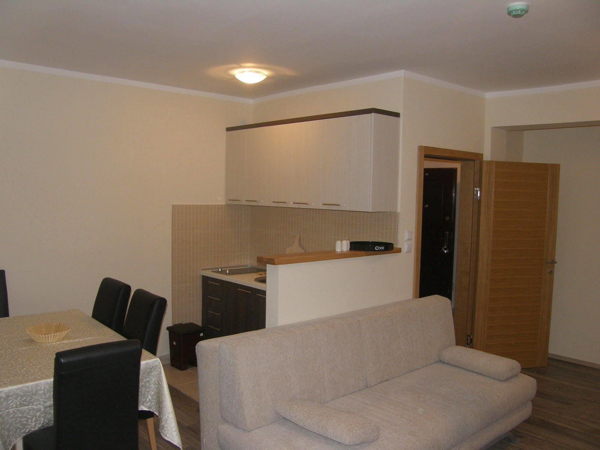 Apartments And Rooms Max-Well Jahorina Zewnętrze zdjęcie