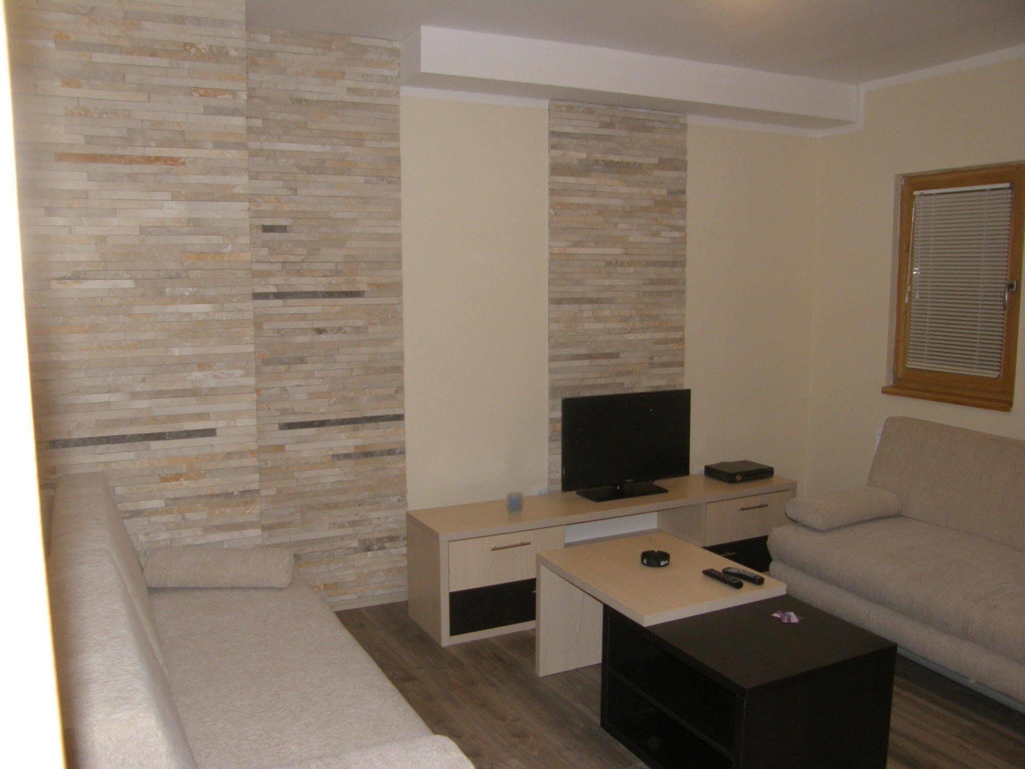 Apartments And Rooms Max-Well Jahorina Zewnętrze zdjęcie